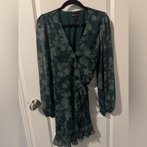 NWOT Sugarlips Teal Floral Wrap Dress Size Medium